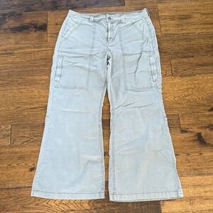 American Eagle Outfitters Gray Cargo Pants